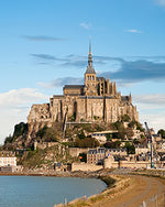 Load image into Gallery viewer, Mont Saint Michel Day Tour from Paris
