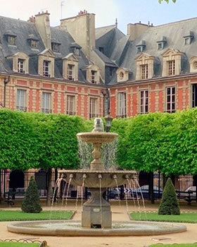 Marais and Hotel de Ville Walking Tour